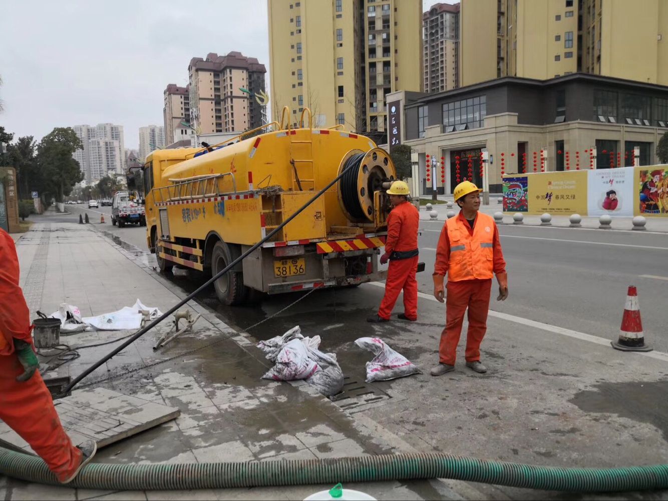 稻城排污管道清淤-管道清洗